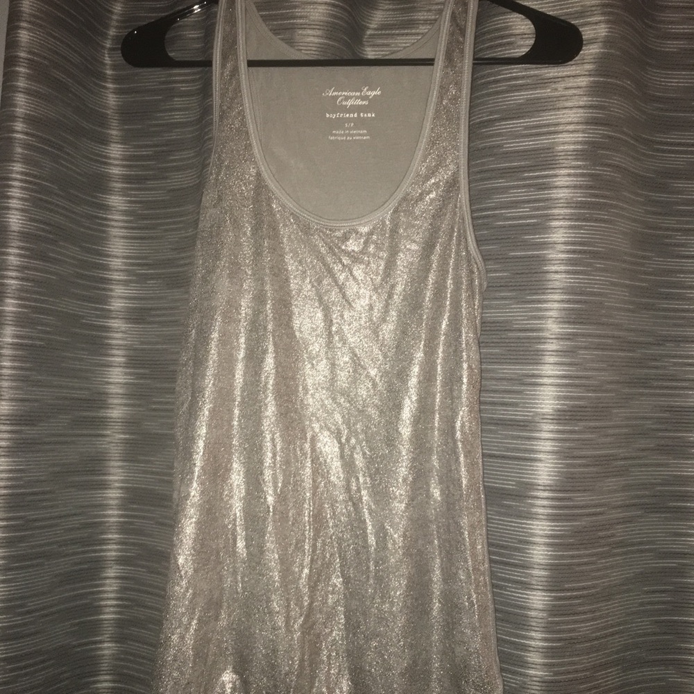 American eagle shimmery grey top